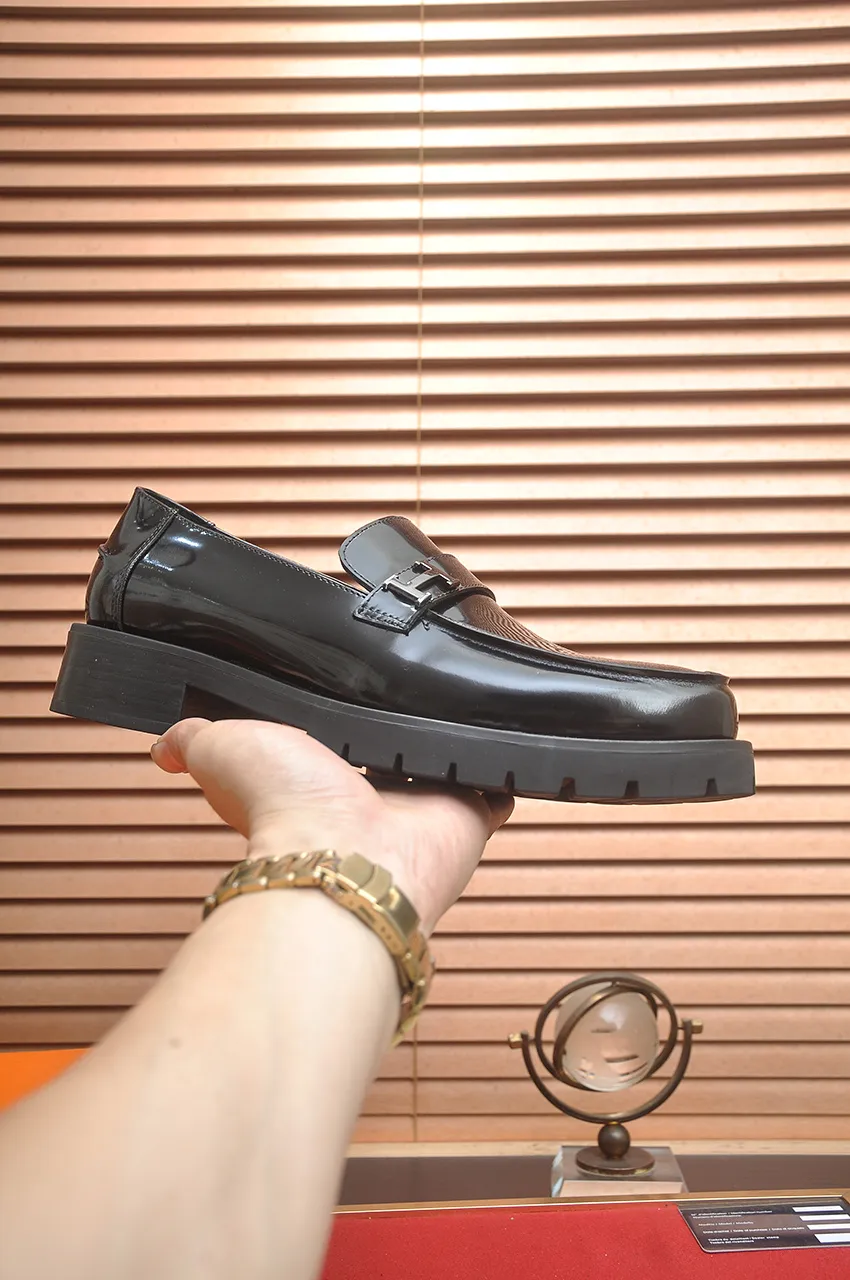 Factory price 500💶[HERMES] (cowhide lining)🍀Italian top luxury🍀He does not pursue novel styles and gorgeous colors, but attracts the favor of successful men with his flawless, elegant and classic style. Formal leather shoes This very comfortable, simple and stable style allows you to easily match any style! The pattern is absolutely 1:1 refined from the original case, and we strive for excellence in materials, imported cowhide + cowhide lining💪💪💪extraordinary texture👍! Code number: 38-45 (45 customized)